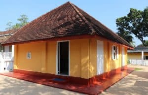 Sri Lanka - Teaching English to Buddhist Monks16