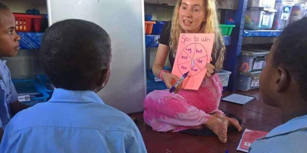 Fiji - Teaching Children of the Dawasamu Islands4