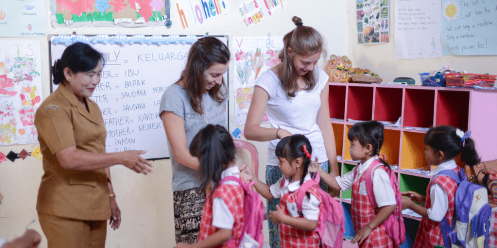 bali-family-friendly-child-education-volunteer-program1