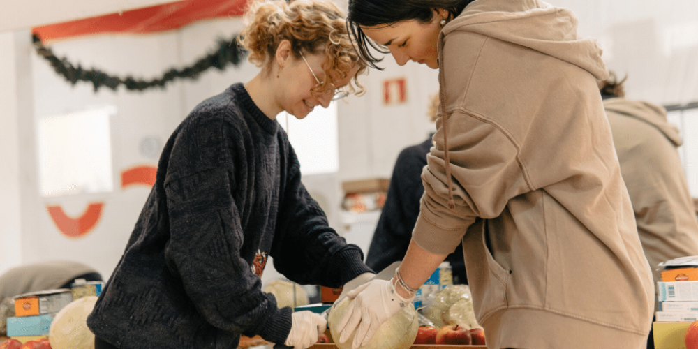 spain-barcelona-food-rescue-community-building9